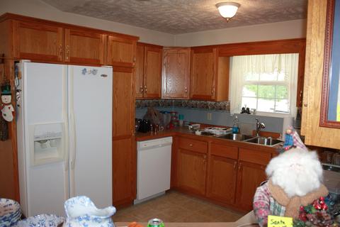24 Meade Ln, Eubank, KY 42567 photo 9