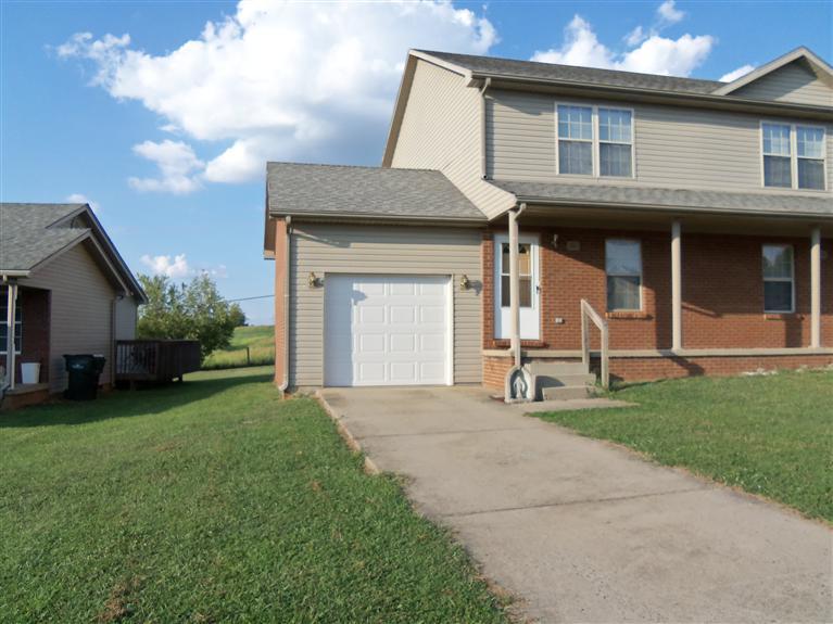 100 Circle Way, Lancaster, KY 40444 photo 1