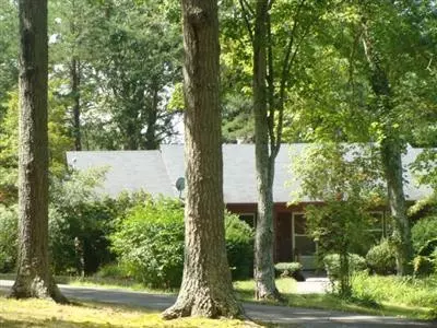 413 Skaggs Rd, Morehead, KY 40351 photo 2