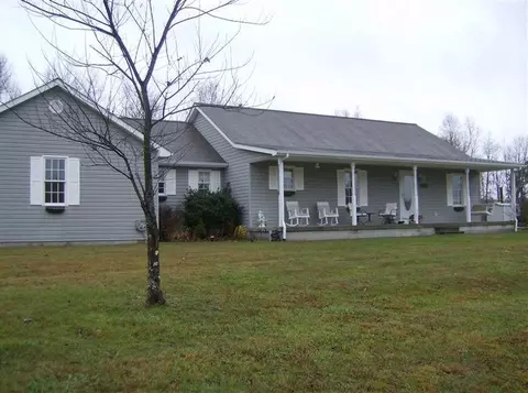 450 Fultz Rd, Morehead, KY 40351 photo 2