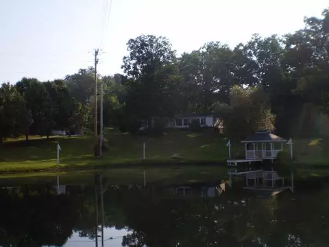 95 Grandview Dr, Morehead, KY 40351 photo 1