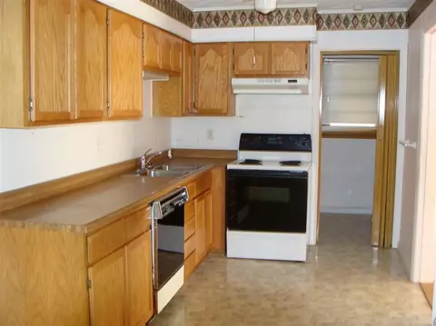 618 Knapp, Morehead, KY 40351 photo 15