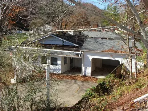 618 Knapp, Morehead, KY 40351 photo 2