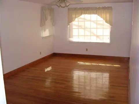 618 Knapp, Morehead, KY 40351 photo 17