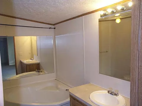 181 Boardwalk, Morehead, KY 40351 photo 16