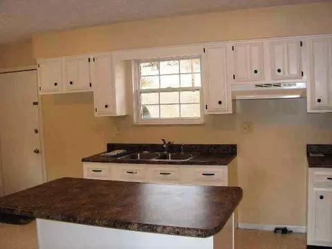 60 S Spring St, Morehead, KY 40351 photo 3