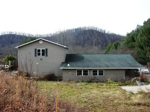 1090 Rock Fork Rd, Morehead, KY 40351 photo 2