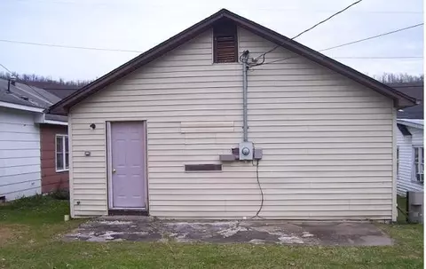 817 W First St, Morehead, KY 40351 photo 9