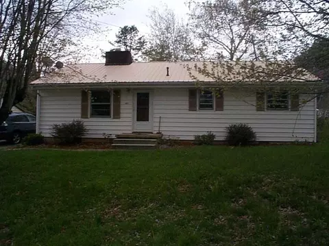 403 Mabry Dr, Morehead, KY 40351 photo 1