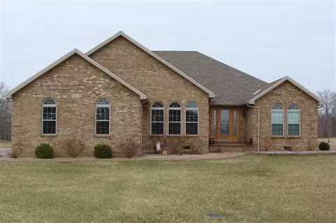 1280 Eagle Dr, Morehead, KY 40351 photo 1