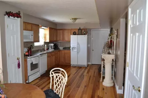 275 Bratton Loop, Morehead, KY 40351 photo 13