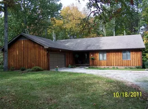 320 Apache Dr, Paint Lick, KY 40461 photo 1