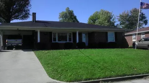 408 Springfield Dr, Richmond, KY 40475 photo 1