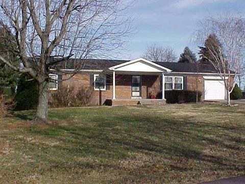169 Mountain View Dr, Berea, KY 40403 photo 1