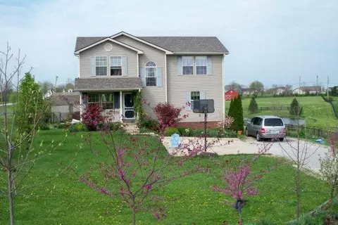 194 Saddle Brook Ct, Berea, KY 40403 photo 1