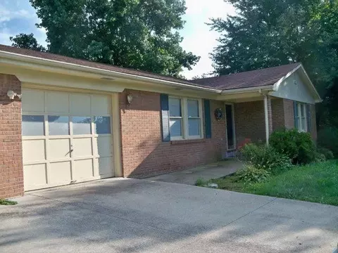 106 Johnson, Berea, KY 40403 photo 4