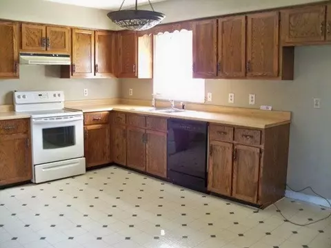 106 Johnson, Berea, KY 40403 photo 13