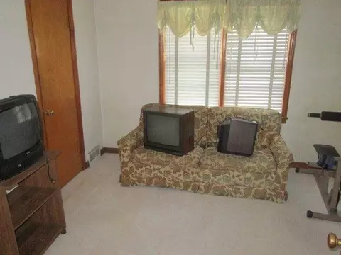 318 Knapp Ave, Morehead, KY 40351 photo 10