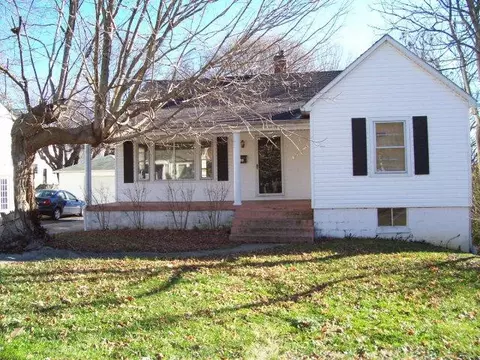 113 Hanson St, Berea, KY 40403 photo 1