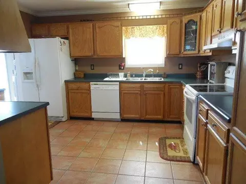 450 Ellington Loop, Morehead, KY 40351 photo 10