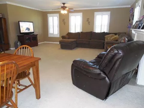 450 Ellington Loop, Morehead, KY 40351 photo 4