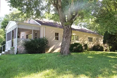 1979 Highway 1016, Berea, KY 40403 photo 1