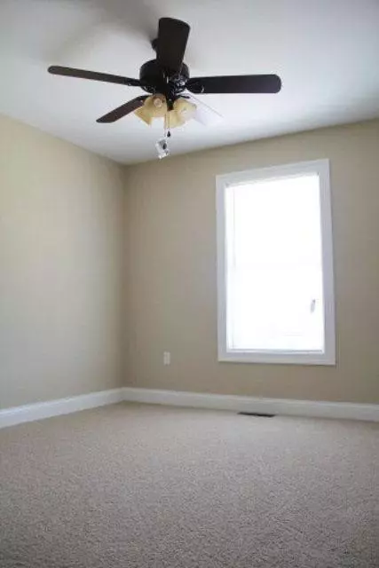 121 Bryants Trl, Berea, KY 40403 photo 10