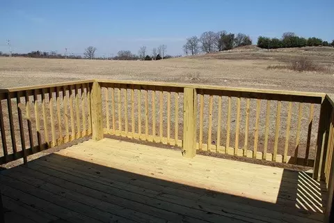 121 Bryants Trl, Berea, KY 40403 photo 2