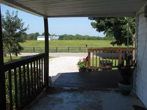 105 Calico, Berea, KY 40403 photo 7