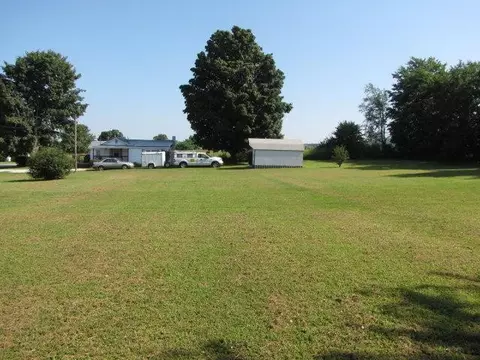 105 Calico, Berea, KY 40403 photo 3