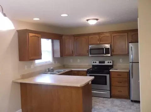 212 Pinecrest Ct, Berea, KY 40403 photo 7