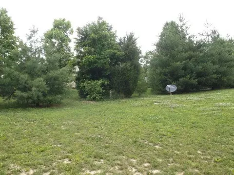 212 Pinecrest Ct, Berea, KY 40403 photo 24