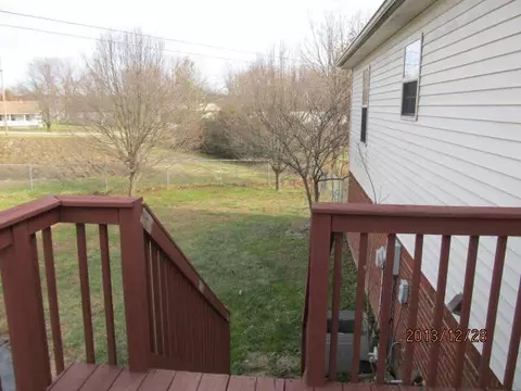 347 Pinnacle View Dr, Berea, KY 40403 photo 3