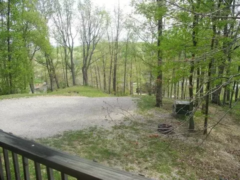 105 Shady Ln, Berea, KY 40403 photo 11