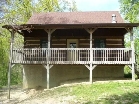 105 Shady Ln, Berea, KY 40403 photo 1