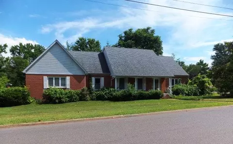 108 Harrison Ct, Berea, KY 40403 photo 1