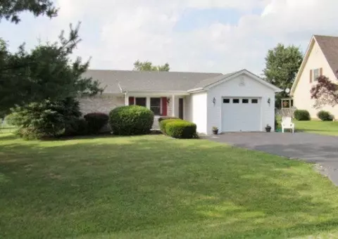 406 Plumtree Dr, Berea, KY 40403 photo 1