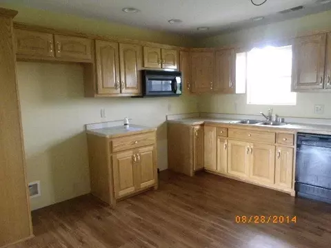 435 Lanetown Rd, Nancy, KY 42544 photo 3