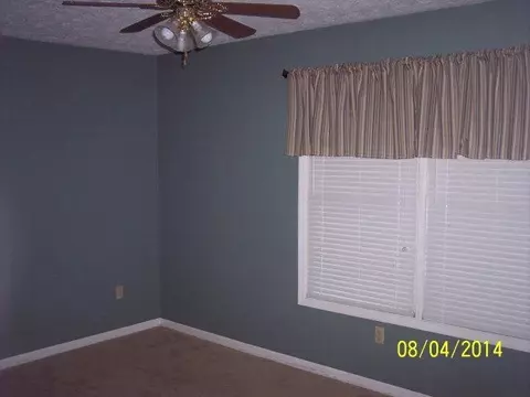 1033 Moonlight Dr, Berea, KY 40403 photo 7
