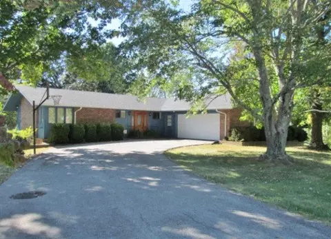 110 Circle Dr, Berea, KY 40403 photo 1