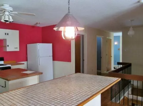 110 Circle Dr, Berea, KY 40403 photo 12