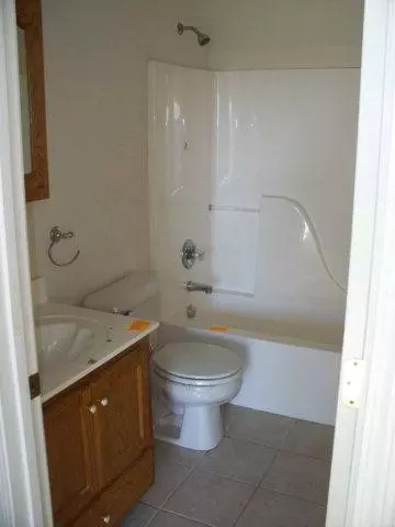 323 Harrison King, Berea, KY 40403 photo 11