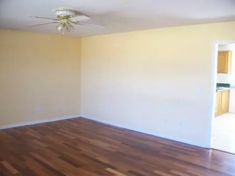 323 Harrison King, Berea, KY 40403 photo 5