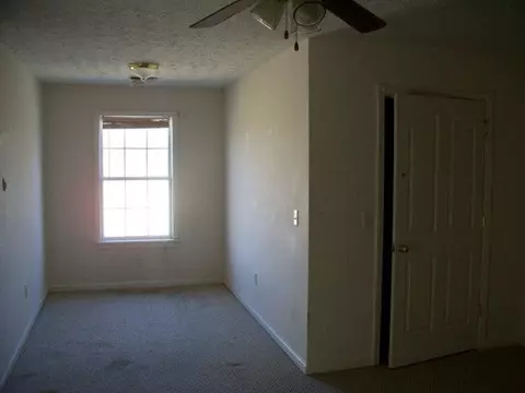 323 Harrison King, Berea, KY 40403 photo 10