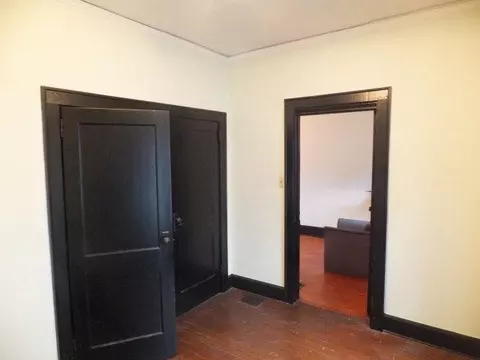 404 Center St, Berea, KY 40403 photo 3