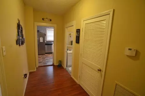 263 Main St, Irvine, KY 40336 photo 12