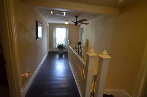 263 Main St, Irvine, KY 40336 photo 19