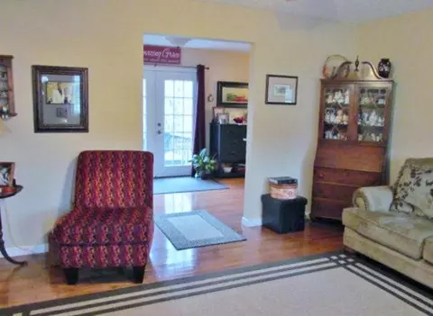 420 Meadow Dr, Berea, KY 40403 photo 5