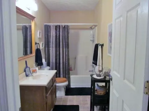 420 Meadow Dr, Berea, KY 40403 photo 9