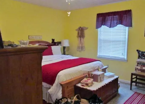 420 Meadow Dr, Berea, KY 40403 photo 12